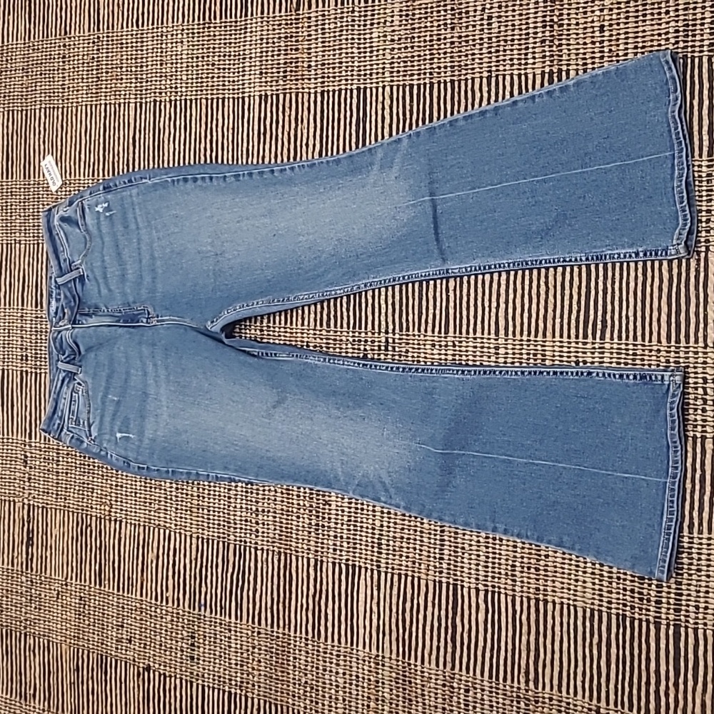 OLD NAVY HIGHER HIGH RISE FLARE JEANS